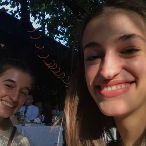 Meet your Posher, Madeline